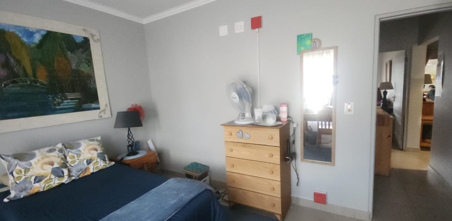 2 Bedroom Property for Sale in Ifafi North West